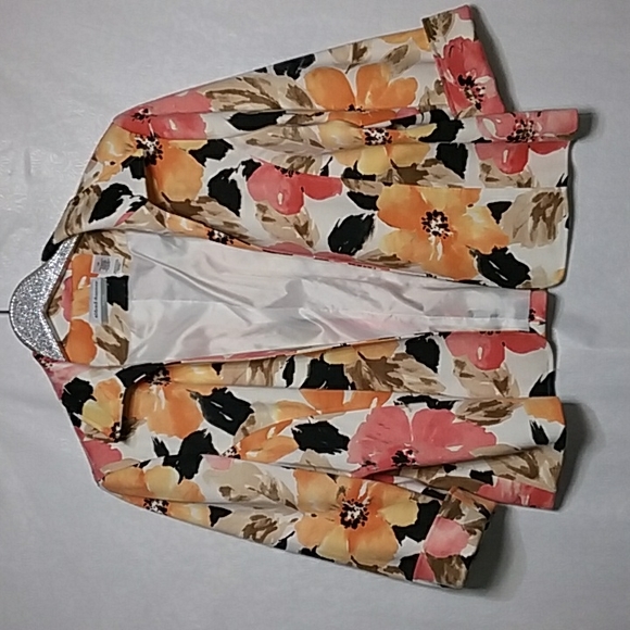 Alfred Dunner women's floral jacket size 16P - Picture 1 of 7